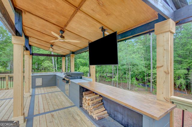 140 S Alexander Creek Road, Newnan, GA 30263