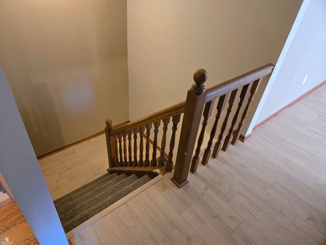 43042 W Kirkwood Drive, Clinton Twp, MI 48038