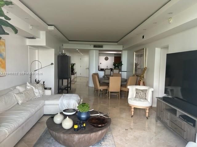 3330 NE 190 ST 415, Aventura, FL 33180