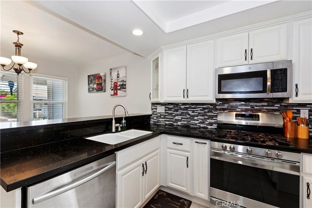 18842 Jane Circle, North Tustin, CA 92705