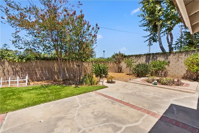18842 Jane Circle, North Tustin, CA 92705