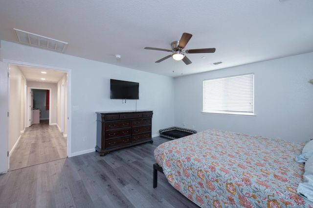 7407 E Vassar Avenue, Fresno, CA 93737