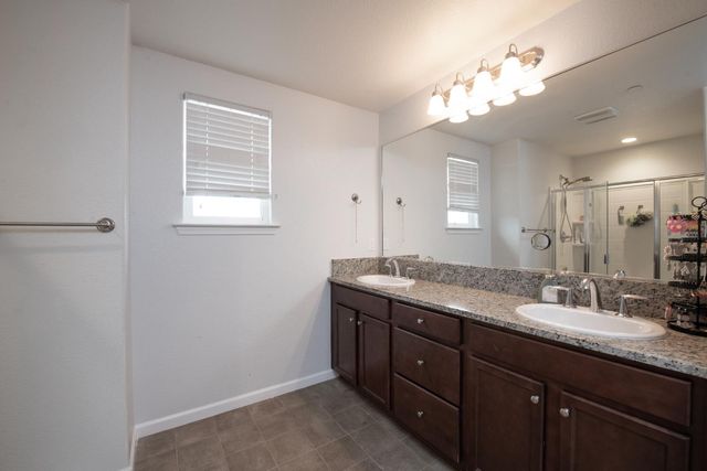 7407 E Vassar Avenue, Fresno, CA 93737