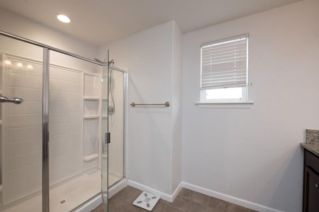 7407 E Vassar Avenue, Fresno, CA 93737