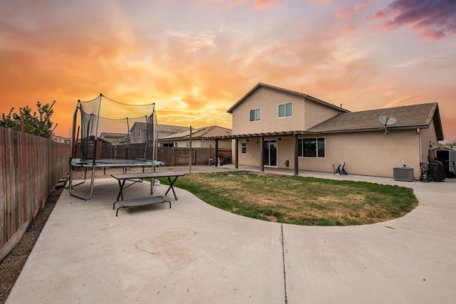 7407 E Vassar Avenue, Fresno, CA 93737