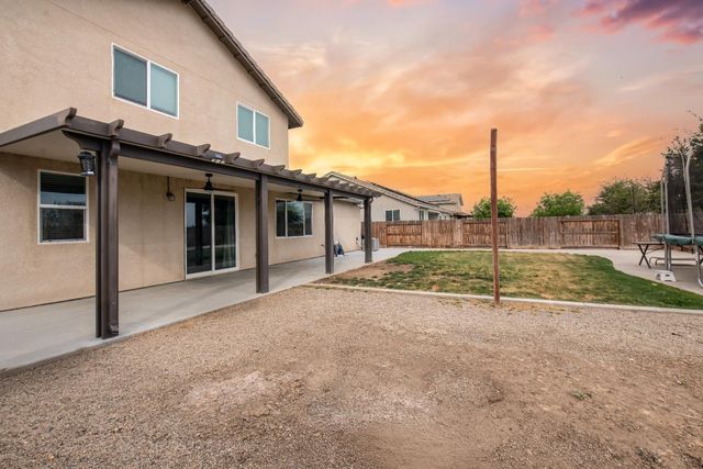 7407 E Vassar Avenue, Fresno, CA 93737