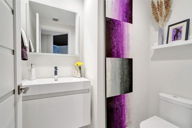 1180 N Federal Highway 804, Fort Lauderdale, FL 33304