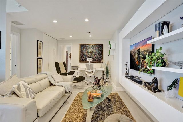 1180 N Federal Highway 804, Fort Lauderdale, FL 33304