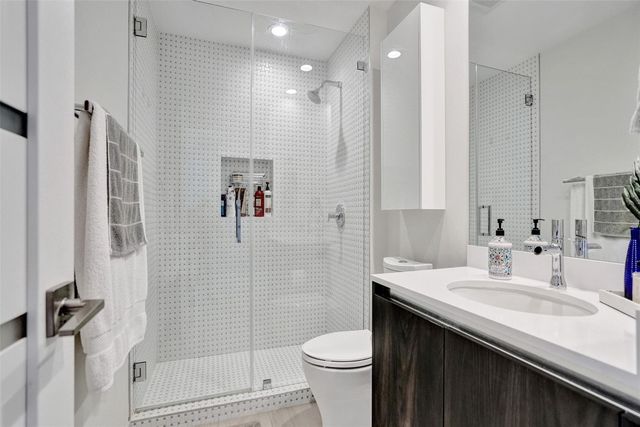 1180 N Federal Highway 804, Fort Lauderdale, FL 33304