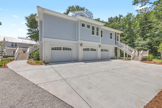 805 Geddings Way, Mount Pleasant, SC 29464
