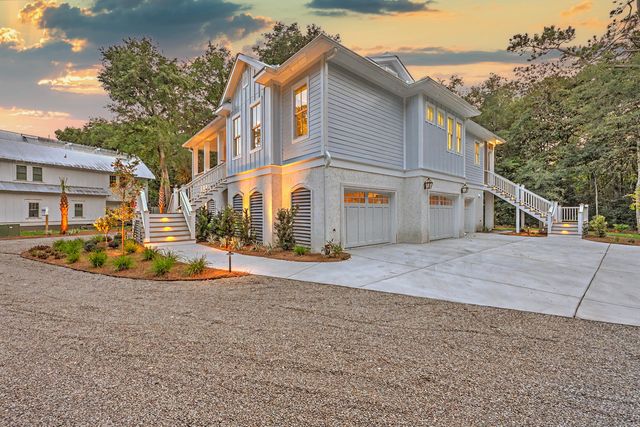 805 Geddings Way, Mount Pleasant, SC 29464
