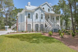 805 Geddings Way, Mount Pleasant, SC 29464