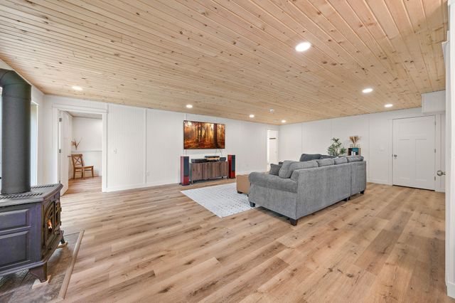 271 Eagle Ridge Drive, Roberts, WI 54023