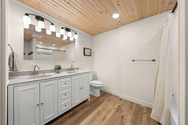271 Eagle Ridge Drive, Roberts, WI 54023