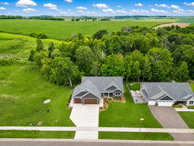 271 Eagle Ridge Drive, Roberts, WI 54023