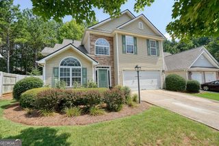 2582 Centennial Commons Bluff, Acworth, GA 30102