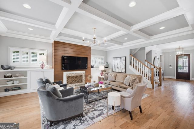 2657 Valvedere Drive NE, Brookhaven, GA 30319