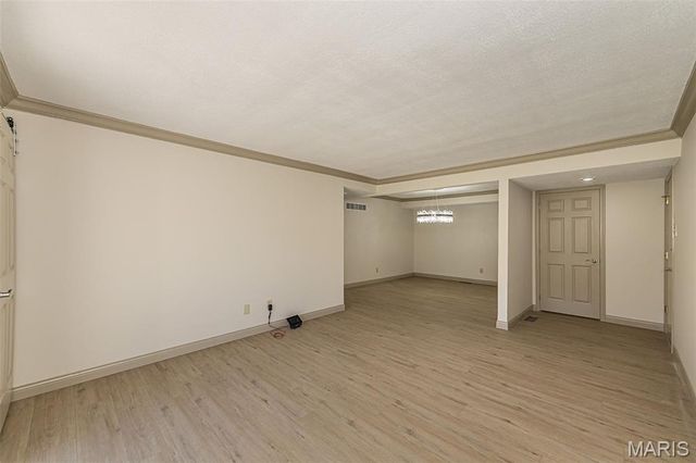 10315 Forest Brook Lane A, St Louis, MO 63146