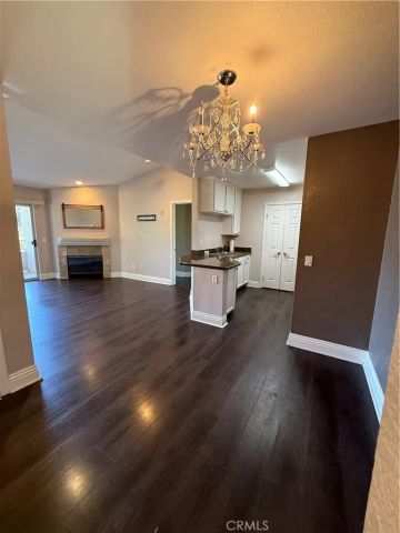 2400 Del Mar Way 201, Corona, CA 92882