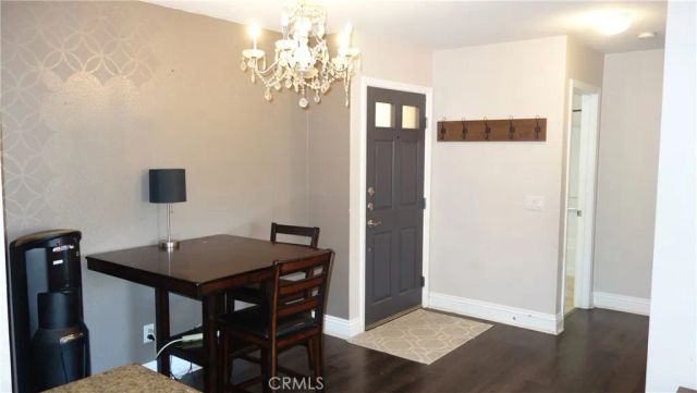 2400 Del Mar Way 201, Corona, CA 92882