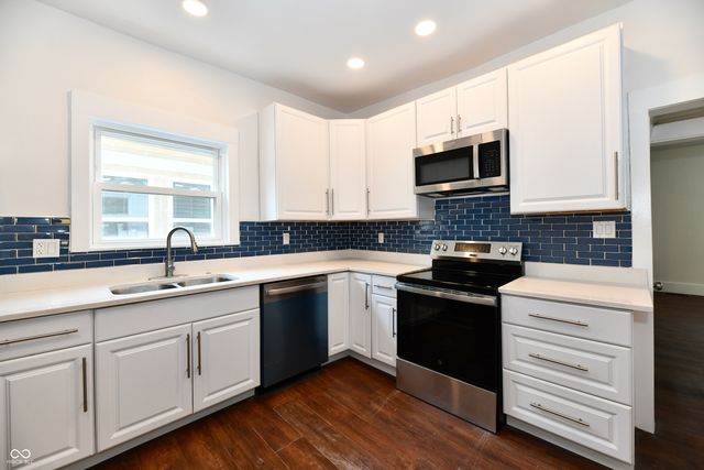 247 Hendricks Place, Indianapolis, IN 46201