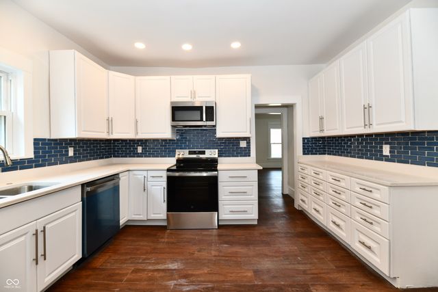 247 Hendricks Place, Indianapolis, IN 46201