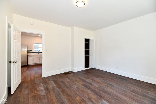247 Hendricks Place, Indianapolis, IN 46201