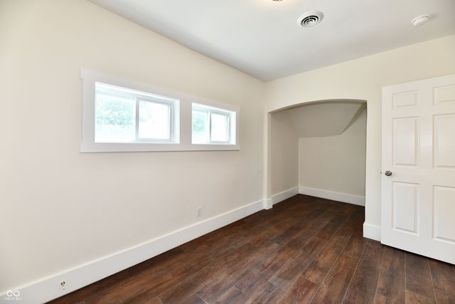 247 Hendricks Place, Indianapolis, IN 46201