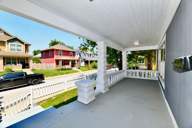 247 Hendricks Place, Indianapolis, IN 46201