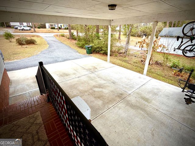 143 Arden Drive, Swainsboro, GA 30401