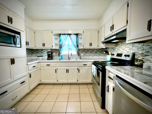 143 Arden Drive, Swainsboro, GA 30401