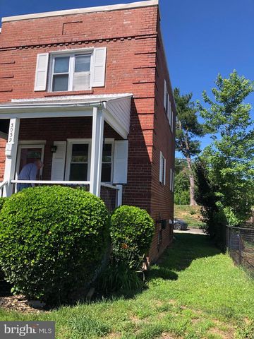 3039 MANNING, Alexandria, VA 22305