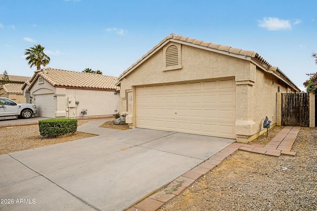 1111 W KINGBIRD Drive, Chandler, AZ 85286