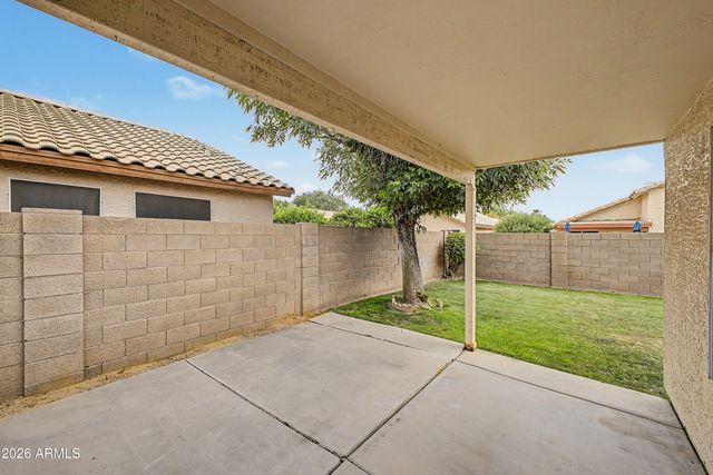 1111 W KINGBIRD Drive, Chandler, AZ 85286