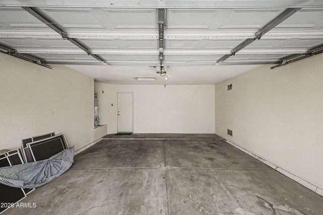 1111 W KINGBIRD Drive, Chandler, AZ 85286