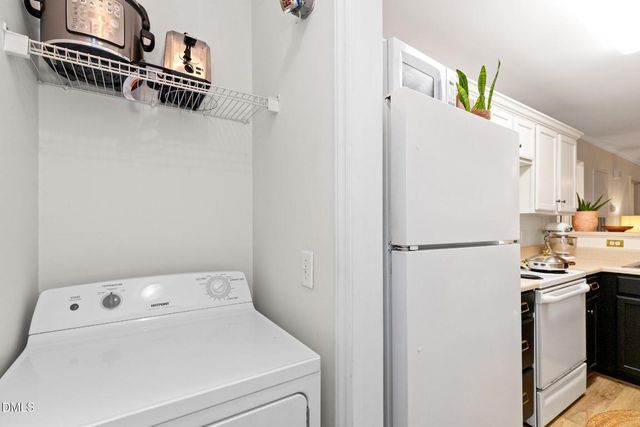 2950 Trailwood Pines Lane 104, Raleigh, NC 27603