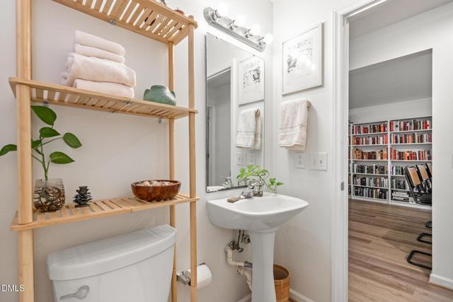 2950 Trailwood Pines Lane 104, Raleigh, NC 27603