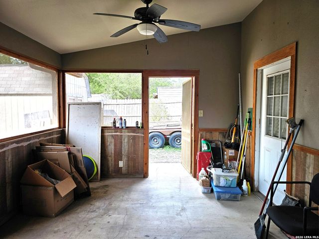 9406 Sugarloaf, San Antonio, TX 78245