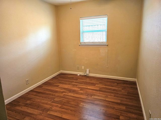 9406 Sugarloaf, San Antonio, TX 78245