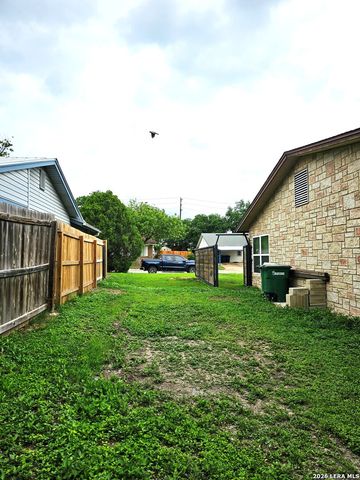 9406 Sugarloaf, San Antonio, TX 78245