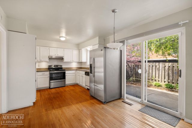 1050 Woodbridge Street, Saint Clair Shores, MI 48080