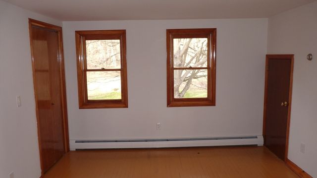 52 Valley Road, Southampton, MA 01075