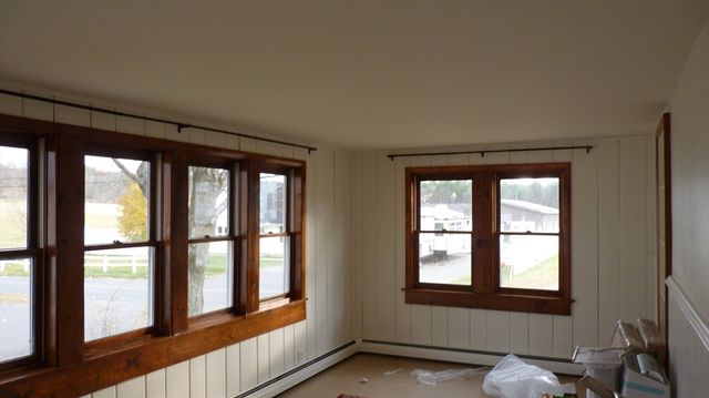 52 Valley Road, Southampton, MA 01075