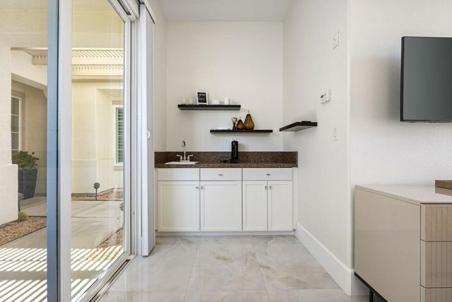 81207 Santa Rosa Court, La Quinta, CA 92253