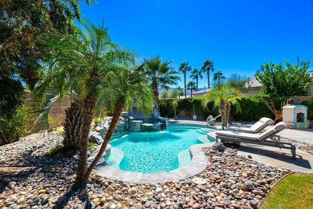 81207 Santa Rosa Court, La Quinta, CA 92253