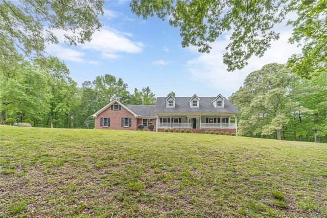 2291 Rabbit Farm Circle, Loganville, GA 30052