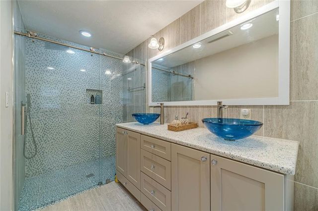 2291 Rabbit Farm Circle, Loganville, GA 30052