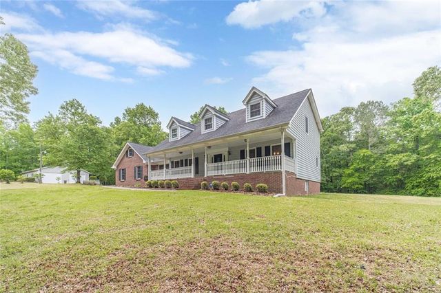 2291 Rabbit Farm Circle, Loganville, GA 30052