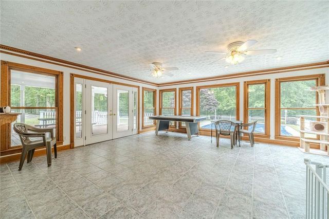 2291 Rabbit Farm Circle, Loganville, GA 30052