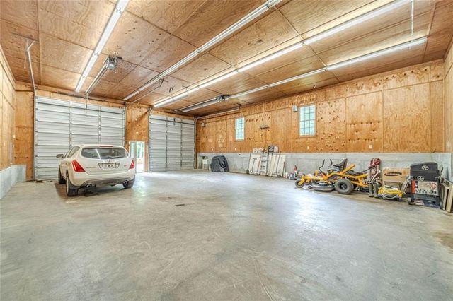 2291 Rabbit Farm Circle, Loganville, GA 30052